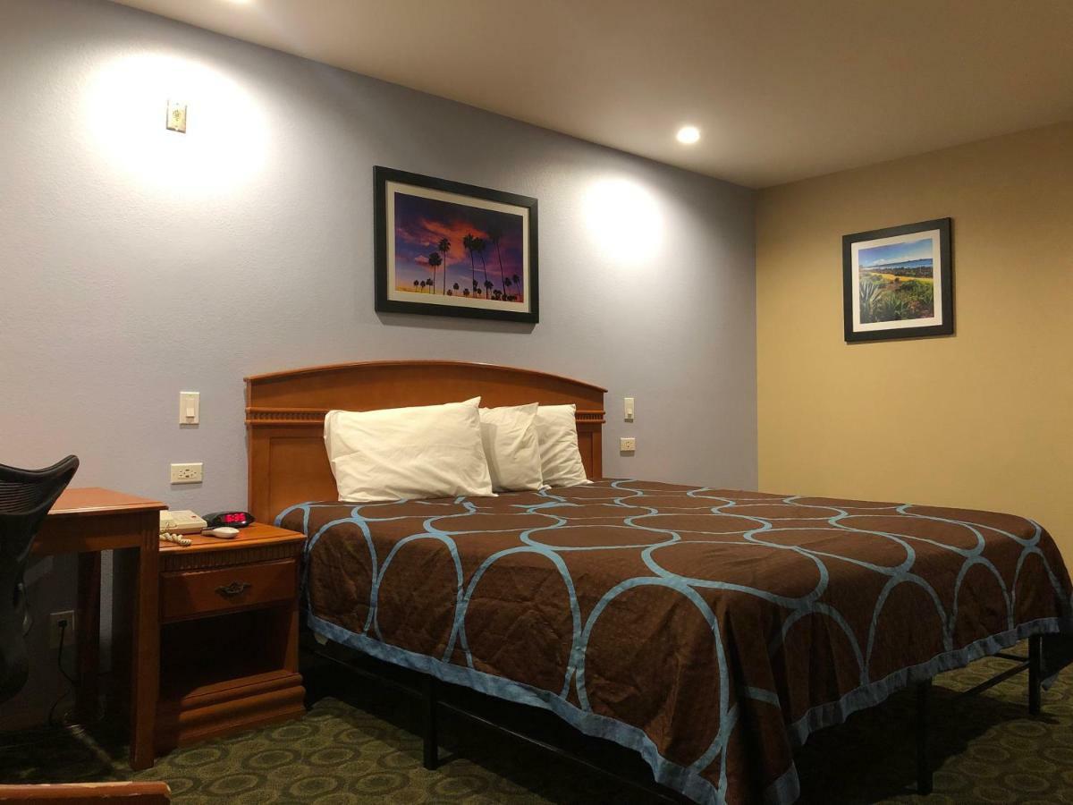 Orange Tustin Inn In Orange Εξωτερικό φωτογραφία